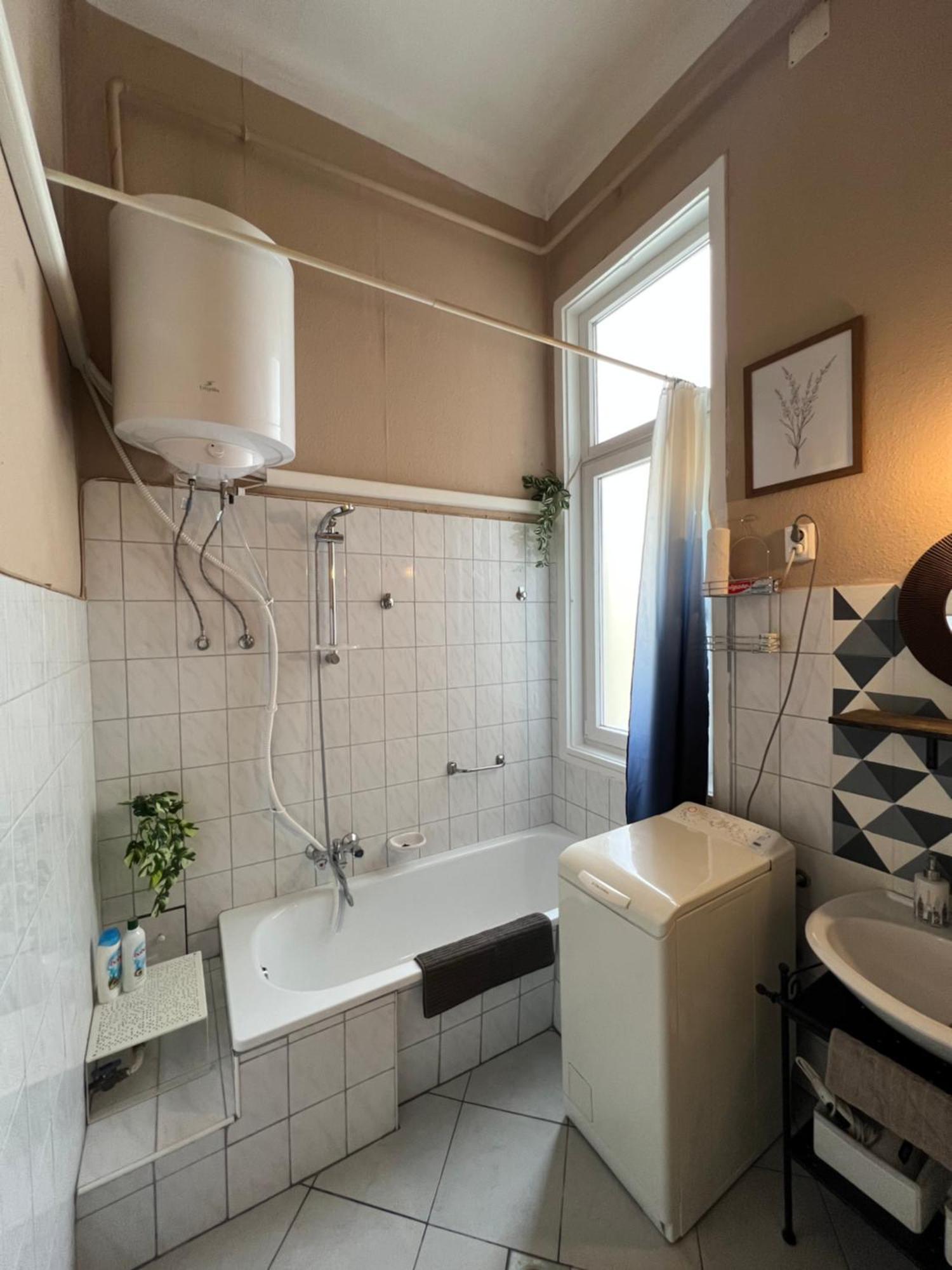 Rustic Apartment In Downtown Of Budapest Exteriör bild